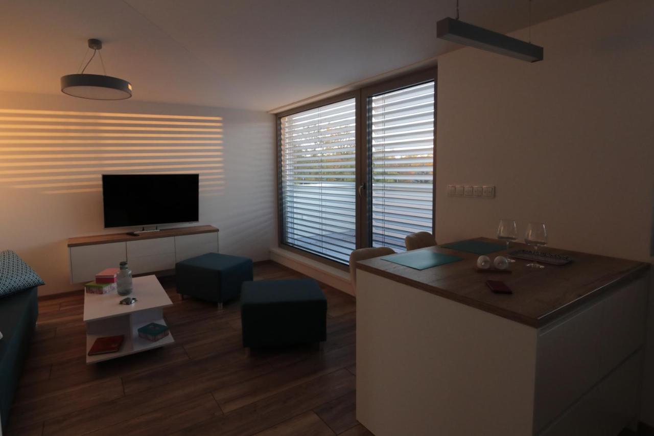 Střešní apartmán s terasou Hradec Králové Esterno foto
